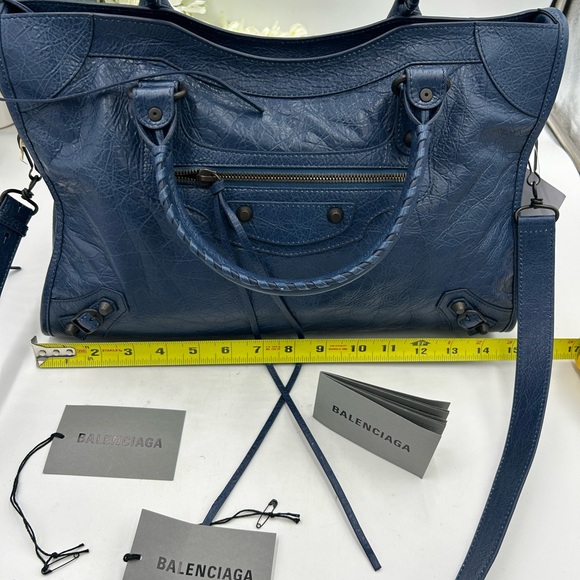 Women's Balenciaga LE CITY medium tote bag in mineral blue lambskin. NWT. - Picture 6 of 13